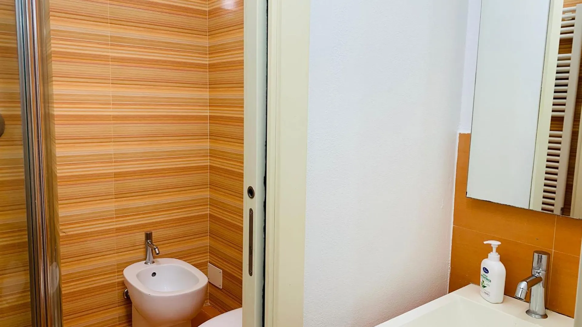 Cozy Studio Navigli Milan Apartment