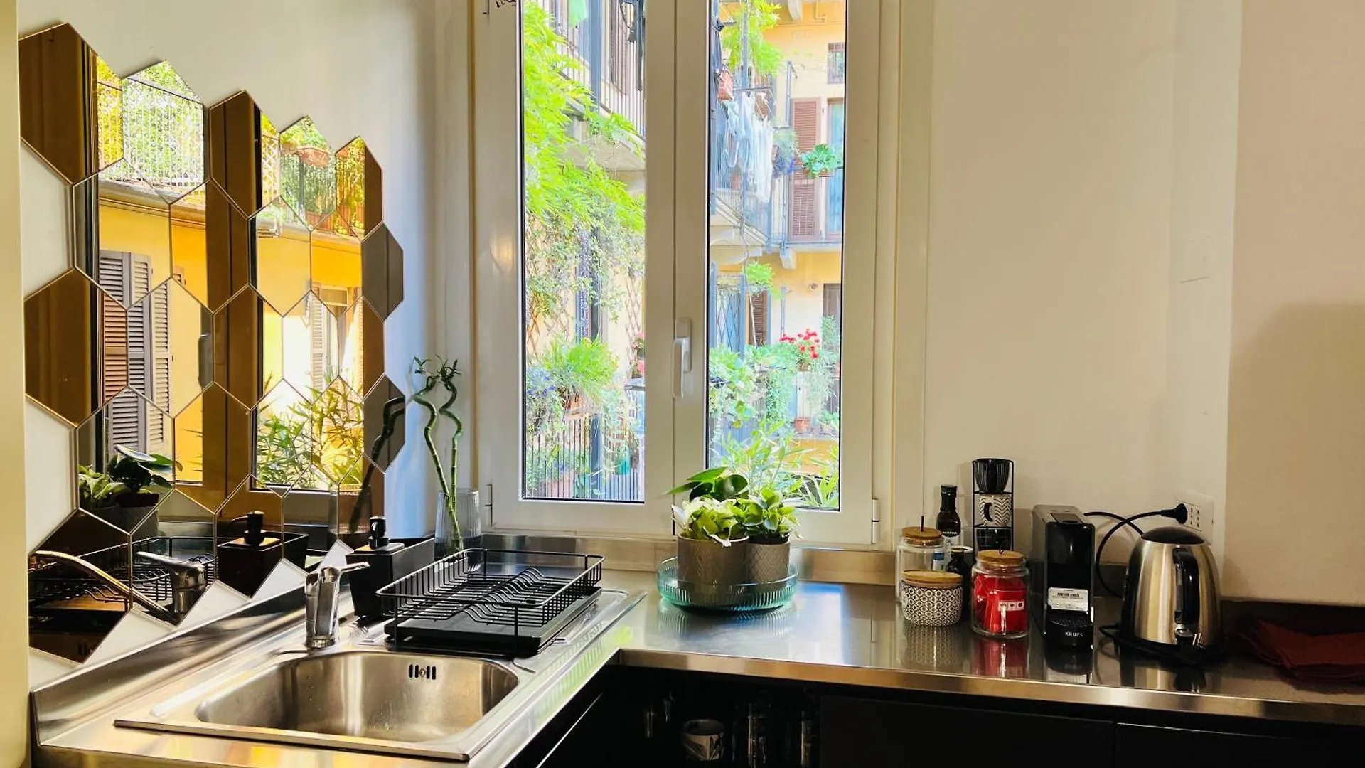 Apartment Cozy Studio Navigli Milan